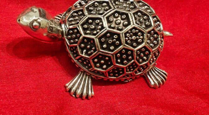 Numerology Turtle Statue – Semisolid – Antique – Sterling – Article