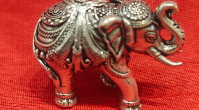 Elephant Statue – Semisolid – Antique – Sterling – Article