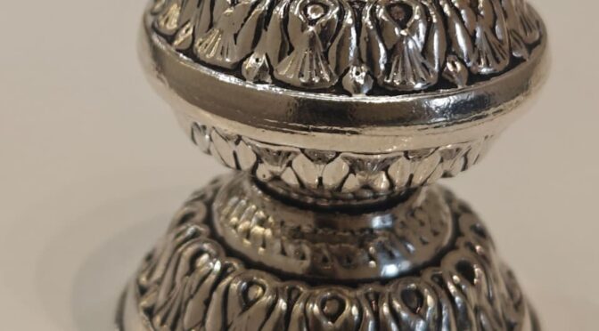 Antique Etched Agarbatti Stand– Sterling – Article
